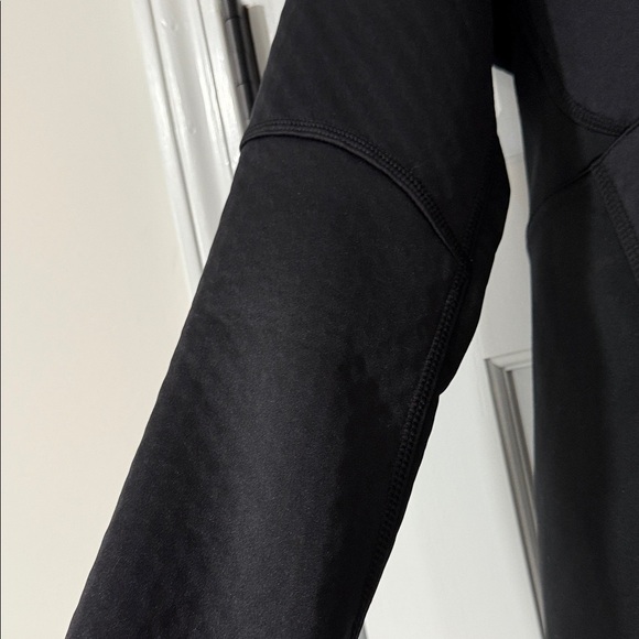 Nike Therma-FIT Hooded Jacket
Women Large Black Warm Zip-Up
Quilted Training - Picture 5 of 12